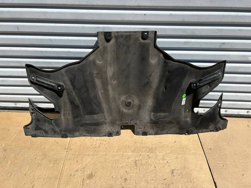 ✅ 17-23 Tesla Model 3 Rear Under Body Middle Aero Splash Shield 1104313-00-B OEM