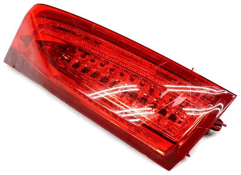 OEM Left Driver Side LED Tail Lamp For Cadillac ATS Sedan 84540025