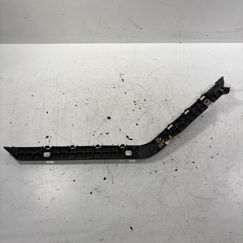 05-10 Honda Odyssey Left Rear Bumper Spacer 71598-SHJ-A00 OEM