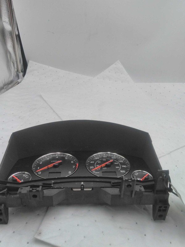 2005 INFINITI FX35 Speedometer Gauge OEM Black 85K Miles NJ25-27301-692635