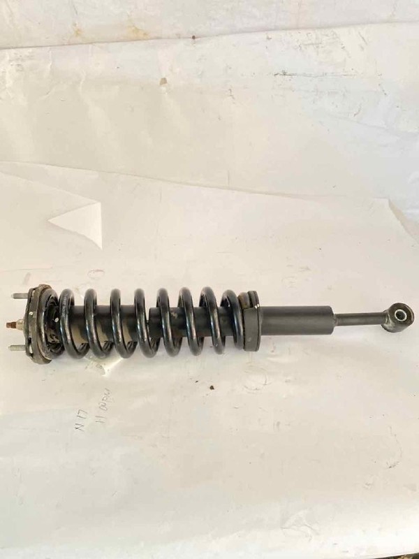 Strut Assembly TOYOTA TUNDRA Left 07 08 09 10 11 12 13 14 15 16 17 18