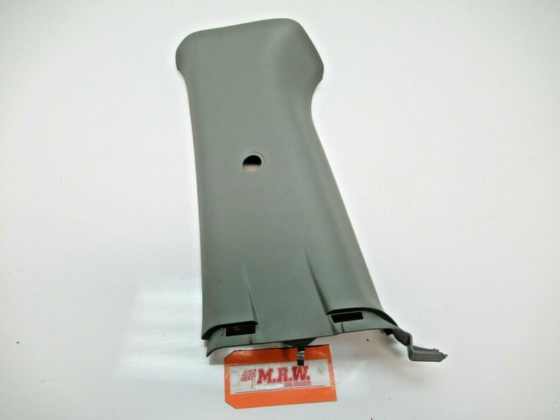 TRIM 2nd ROW REAR QUARTER PANEL PILLAR POST SEAT BELT COVER RH R for 03-08 PILOT