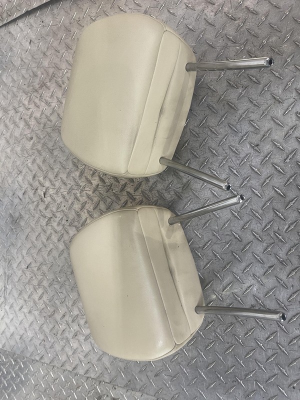 2009-2010 Acura TSX RH LH Oem Tested Front Headrests Oem 09 10