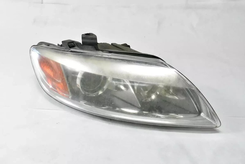 07-09 Audi Q7 Right Passenger Side Xenon Headlight Headlamp 4L0941004H OEM
