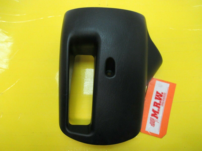 STEERING COLUMN WHEEL SWITCH COVER LOWER BOTTOM fo 00 01 02 03 TOYOTA MR2 SPYDER