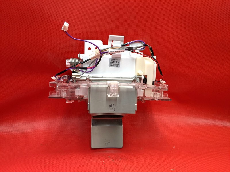 WHIRLPOOL REFRIGERATOR DISPENSER CHUTE W11231388WD-16416