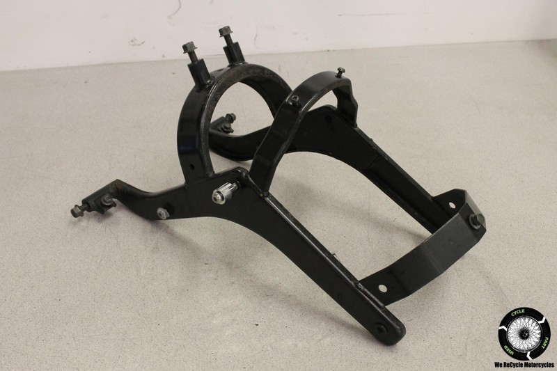 2001 Yamaha Royal Star XVZ1300TF REAR BACK FENDER SUPPORT FRAME SUBFRAME XVZ 01