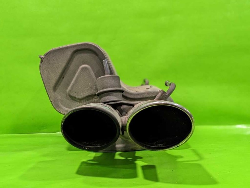 14-20 GHIBLI DRIVER LEFT MUFFLER W/CONTROL SOLENOID OEM 4519-230