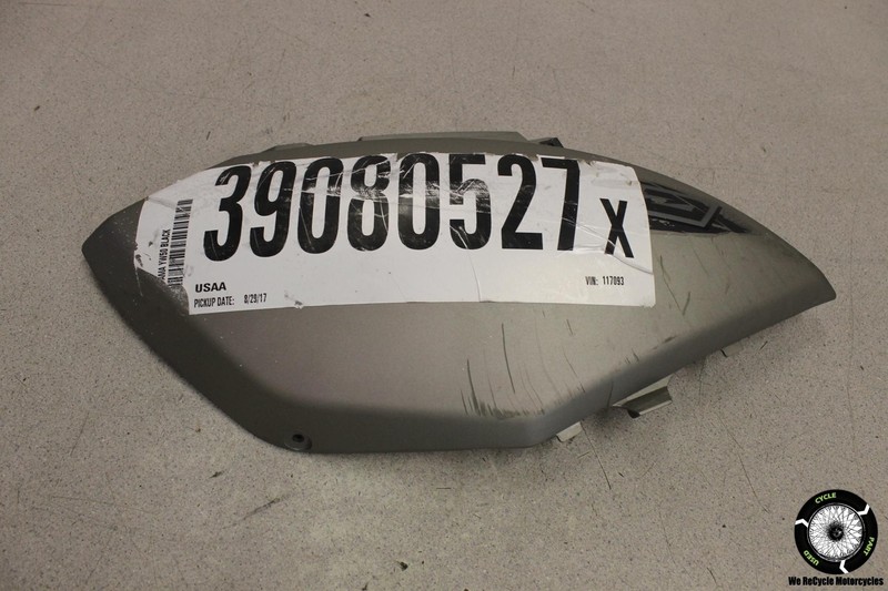 2014 Yamaha Zuma 50F YW50F RIDE SIDE FAIRING PLASTIC COVER YW 50 14