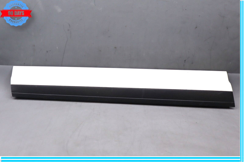11-18 Porsche Cayenne Front Left Driver Side Lower Door Molding White Oem