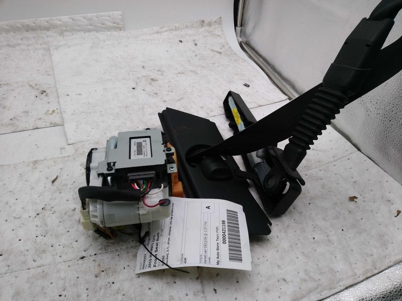 2015 INFINITI Q70 OEM White Seat Belt 868851PM0B 123k Miles - 4DR