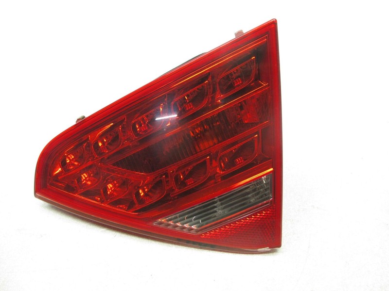 08-12 AUDI 8T A5 S5 REAR RIGHT PASSENGER TRUNK MOUNTED LED TAIL LIGHT OEM 012425