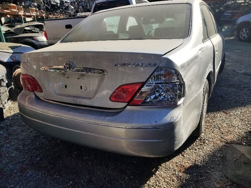 00 01 02 03 04 TOYOTA AVALON XLS REAR BUMPER SILVER-1C8 PAINT STRESS CRACK