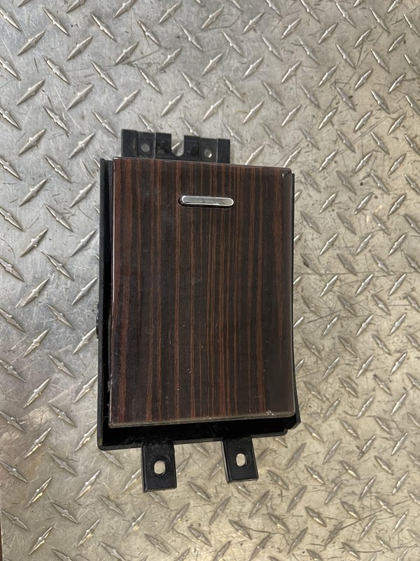 2009-2015 Jaguar XF Center Console Ash Tray Lighter AX23-045H72-A OEM
