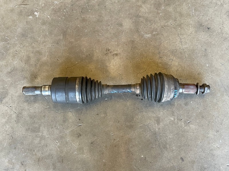 06 07 08 09 10 Hummer H3 Front Right Passenger CV Axle Shaft AWD 1575 OEM