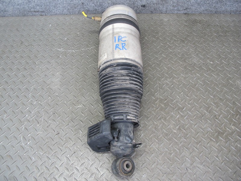 2008-2010 PORSCHE CAYENNE 957 GTS REAR RIGHT SIDE AIR RIDE SHOCK STRUT ABSORBER