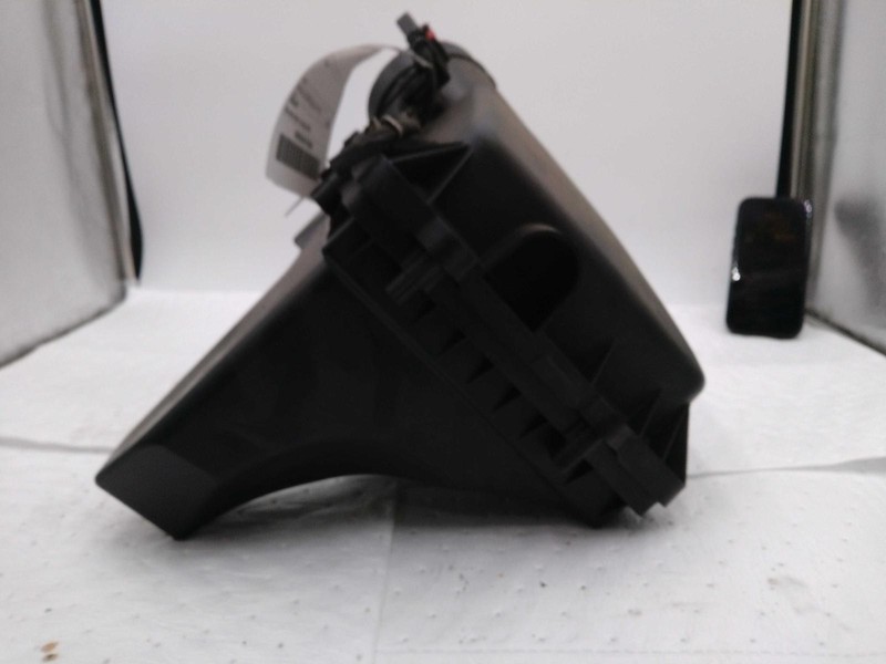 2019 Chevrolet Malibu Air Cleaner Assembly OEM 2.0L Used 82K Miles Black