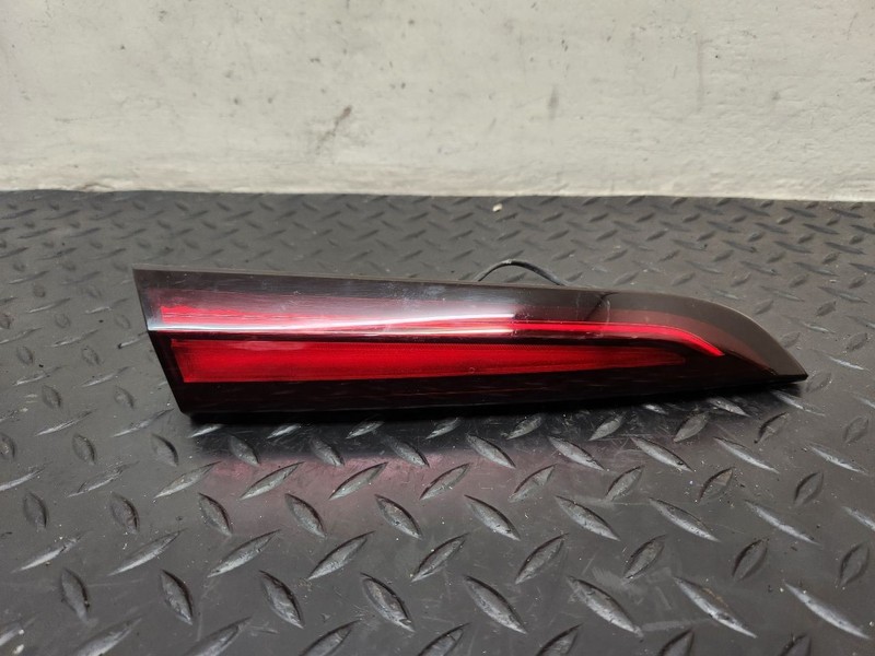 24-25 Buick Envista Left Driver Gate Mounted Tail Lamp Assembly OEM 42890822