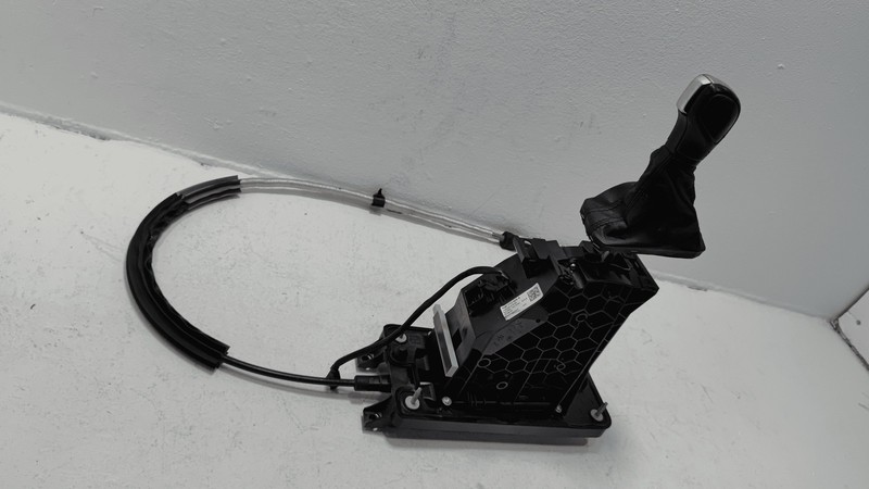 VOLKSWAGEN ATLAS AUTOMATIC GEAR SHIFT ASSEMBLY 2018-2023 OEM