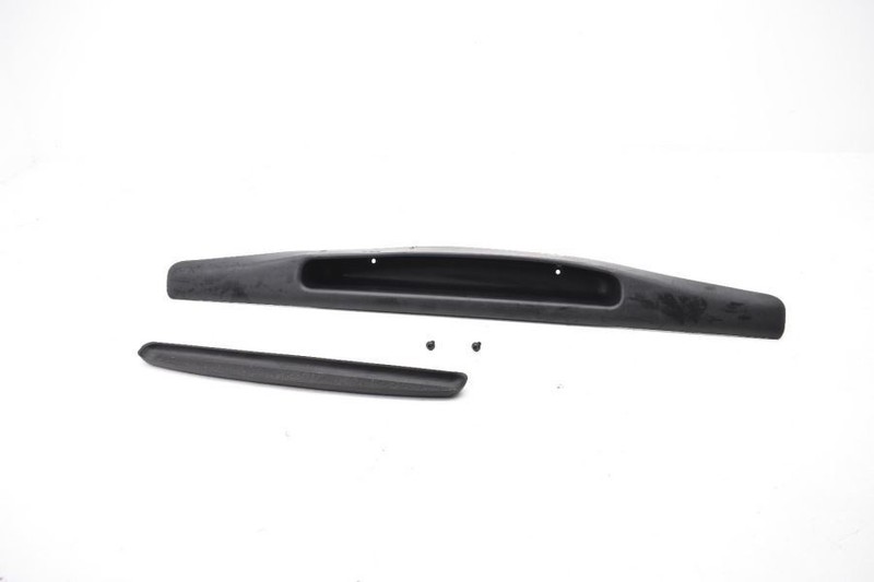2001-2005 PORSCHE 911 996 PASSENGER RIGHT SIDE DOOR SILL TRAY 99655112000