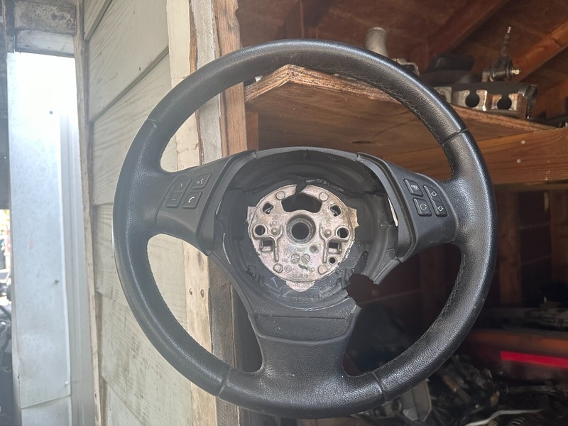 06-12 BMW M3 335 325I 328 330I OEM STEERING WHEEL W/O HTD & W/O SPORT WHEEL