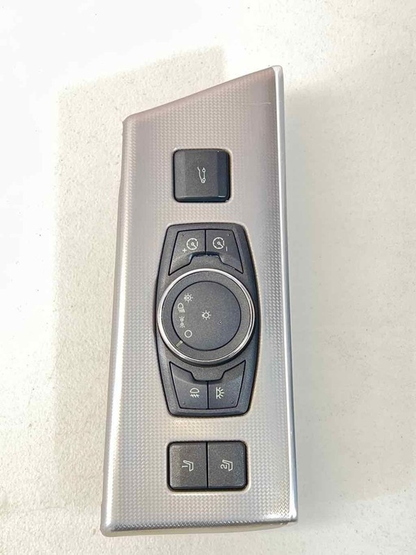 2012 Lincoln Mkx Headlight Switch Dash Mounted Light Scratchs With Mounting Trim