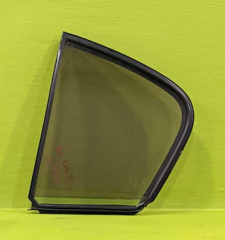 07 08 G35 DRIVER LEFT REAR VENT GLASS OEM 3849-35
