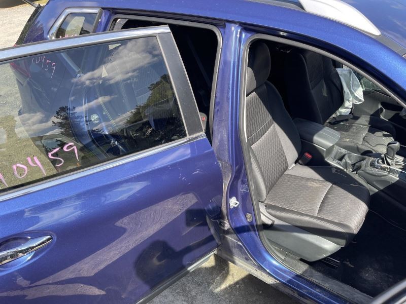 2014-2020 NISSAN ROGUE RIGHT ROCKER W/POST BLUE PC:RBY 31K 49252