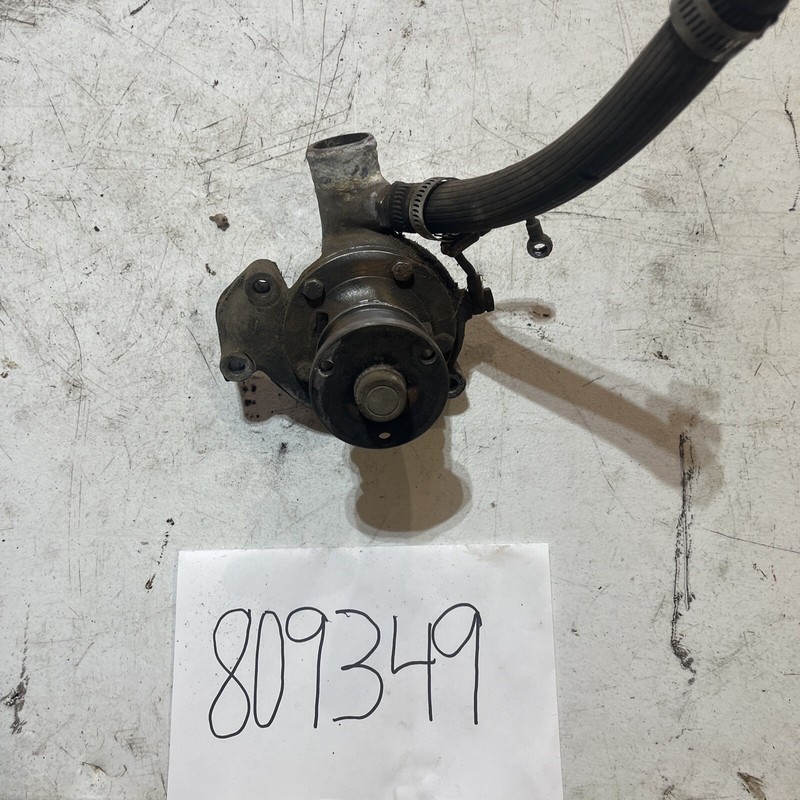 1955 MERCEDES Benz Ponton W180 220A WATER PUMP 180 201 04 10
