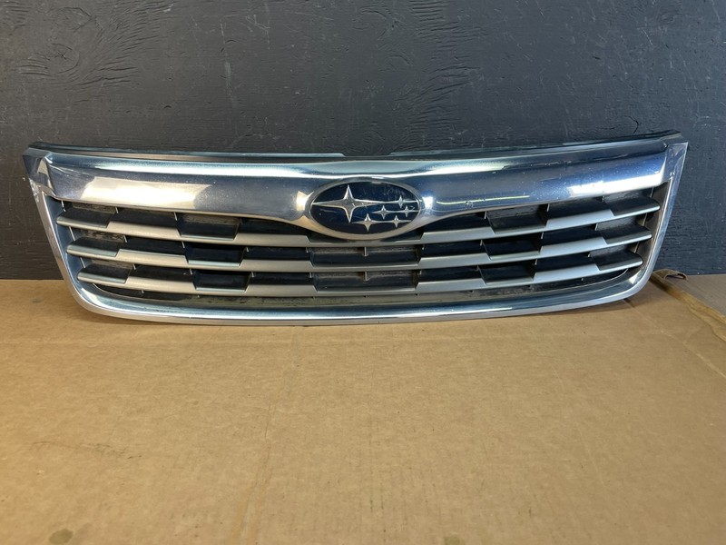 2009 2010 Subaru Forester Front Upper Chrome Grille Grill OEM AE0850 DG