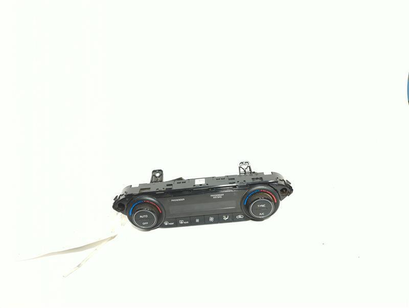 2019 KIA Forte A/C Selector Switch OEM 97250M6310GBU 30K Miles Black