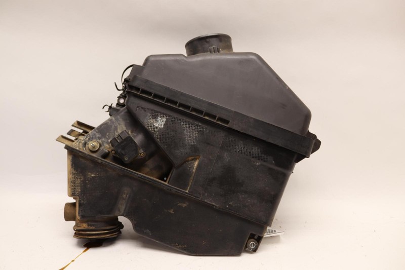 2005-2015 TOYOTA TACOMA 1GRFE 4.0L ENGINE AIR CLEANER FILTER BOX HOUSING OEM