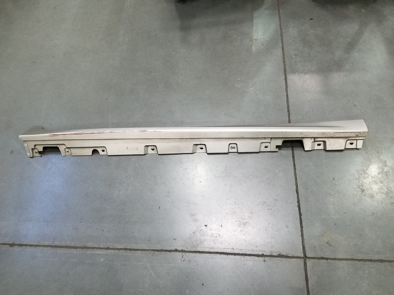 2016 BMW M5 F10 Right Side Skirt Rocker Panel - * #5706 B6