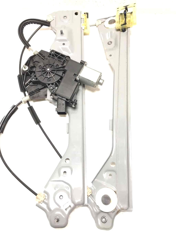 2022 Colorado Front LH Driver Side Door Window Regulator With Motor 84864994