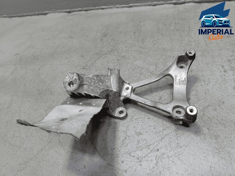 AUDI Q7 2017-2019 ENGINE MOTOR LEFT DRIVER SIDE MOUNT SUPPORT BRACKET HOLDER OEM
