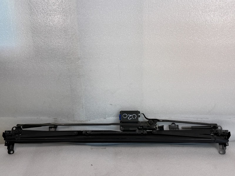 2004-2006 LEXUS ES330 SUN SHADE PRIVACY SCREEN REAR WINDOW OEM #020 64350-33021
