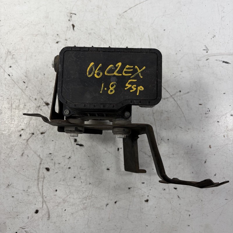 06-11 Honda Civic 1.8l 2D EX A/T ABS Modulator Assembly 57110-SNA-A53 OEM