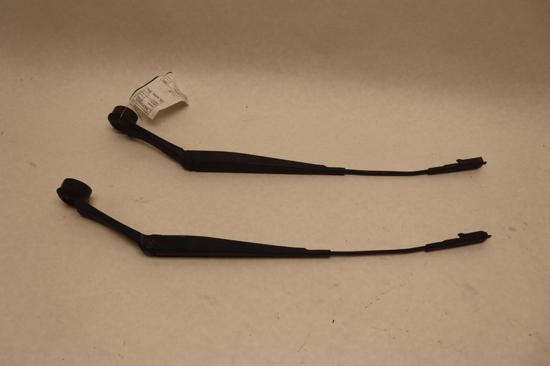 2013-2020 FORD FUSION FRONT LEFT & RIGHT WINDSHIELD WIPER ARM PAIR OEM