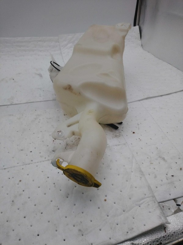 2019 Jeep Compass Washer Fluid Reservoir OEM 55112669AA White 2.40L 118K MI