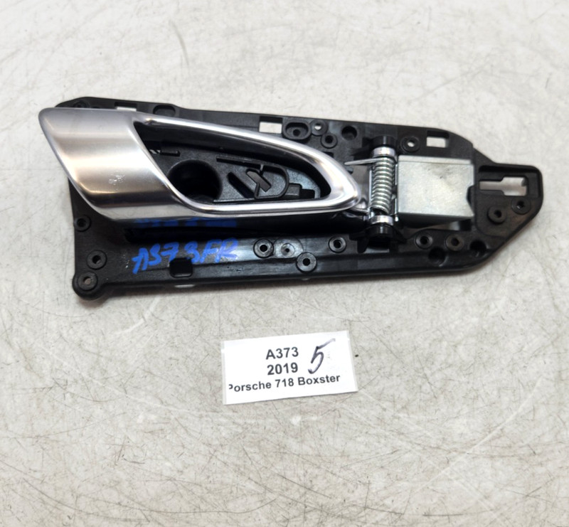 ✅ 12-25 OEM Porsche 718 Boxster 982 Front Right Passenger Interior Door Handle *