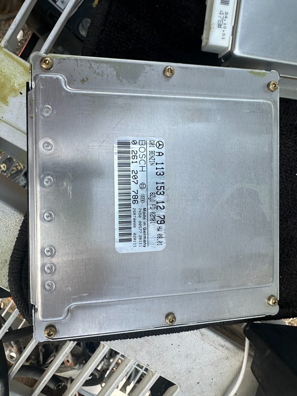 01-08 Mercedes CL500 E500 SL500 OEM ENGINE CONTROL MODULE COMPUTER 1131531279