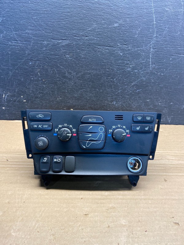 2005 - 2009 Volvo S60 V70 A/C Heater Climate Control OEM ae4602 DG