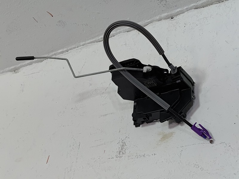 2024 - 2025 BUICK ENVISTA REAR RIGHT SIDE DOOR LOCK LATCH ACTUATOR OEM 13553118