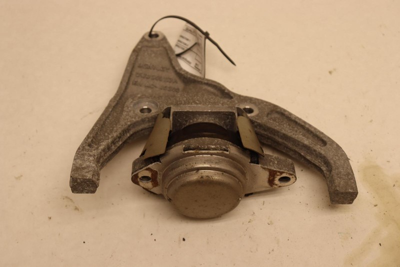 2003-2012 BENTLEY CONTINENTAL GT LEFT TRANSMISSION SUPPORT MOUNT W/ BRACKET OEM