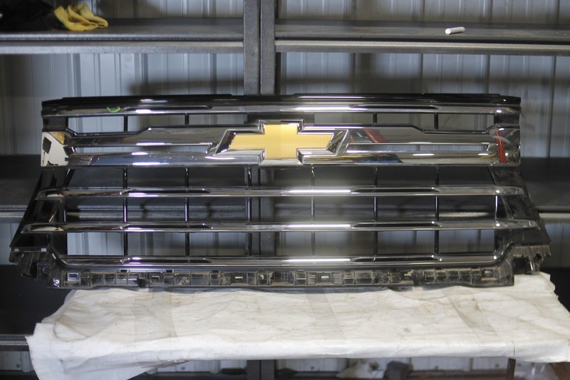 2022-2025 Chevrolet Silverado 2500hd 3500hd Front Grille Grill W/o Camera Oem