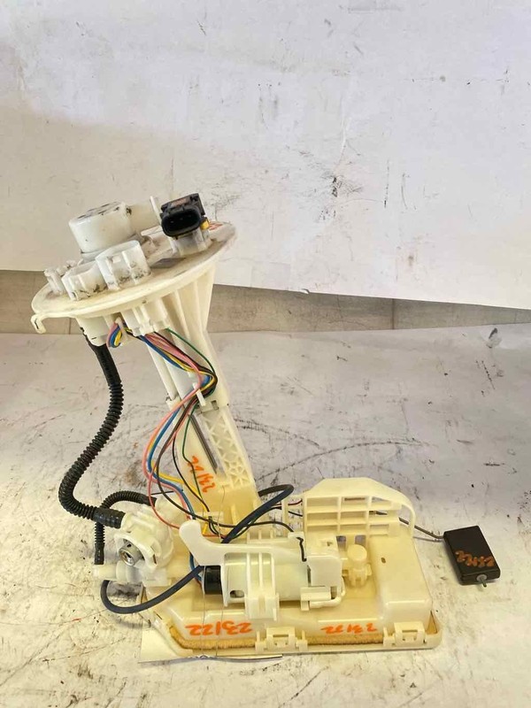 Fuel Pump TOYOTA CAMRY 18 19 20 21 22 23