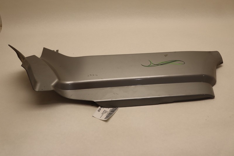 2018-2023 PETERBILT 579 PACCAR RIGHT FENDER COWL PANEL FAIRING SILVER OEM