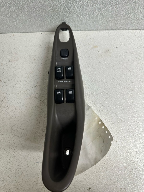 1997-2002 Daewoo Leganza Left Front Driver Power Window Door Mirror Lock Switch