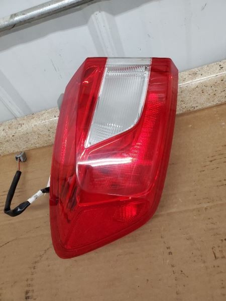 Driver Tail Light Sedan Quarter Panel Mounted Gray Fits 17 CRUZE 281095
