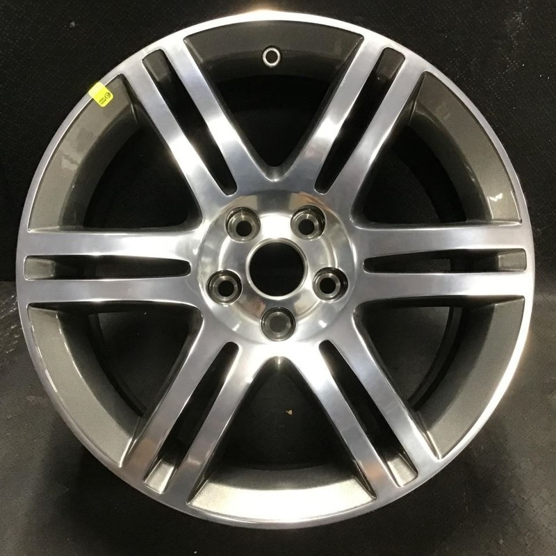 2011-2014 Dodge 2736 New Charger RWD Wheel 18 x 7-1/2 Rim Polished 1LS61GSAAA